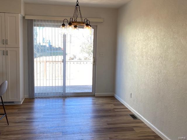 332 N School Property Photo 7