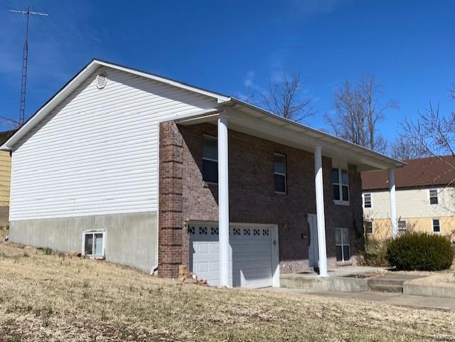 332 N School Property Photo 26