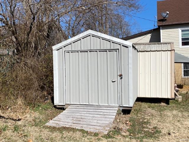 332 N School Property Photo 28