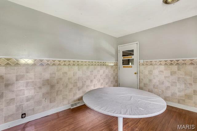 1249 Diehr Road Property Photo 9