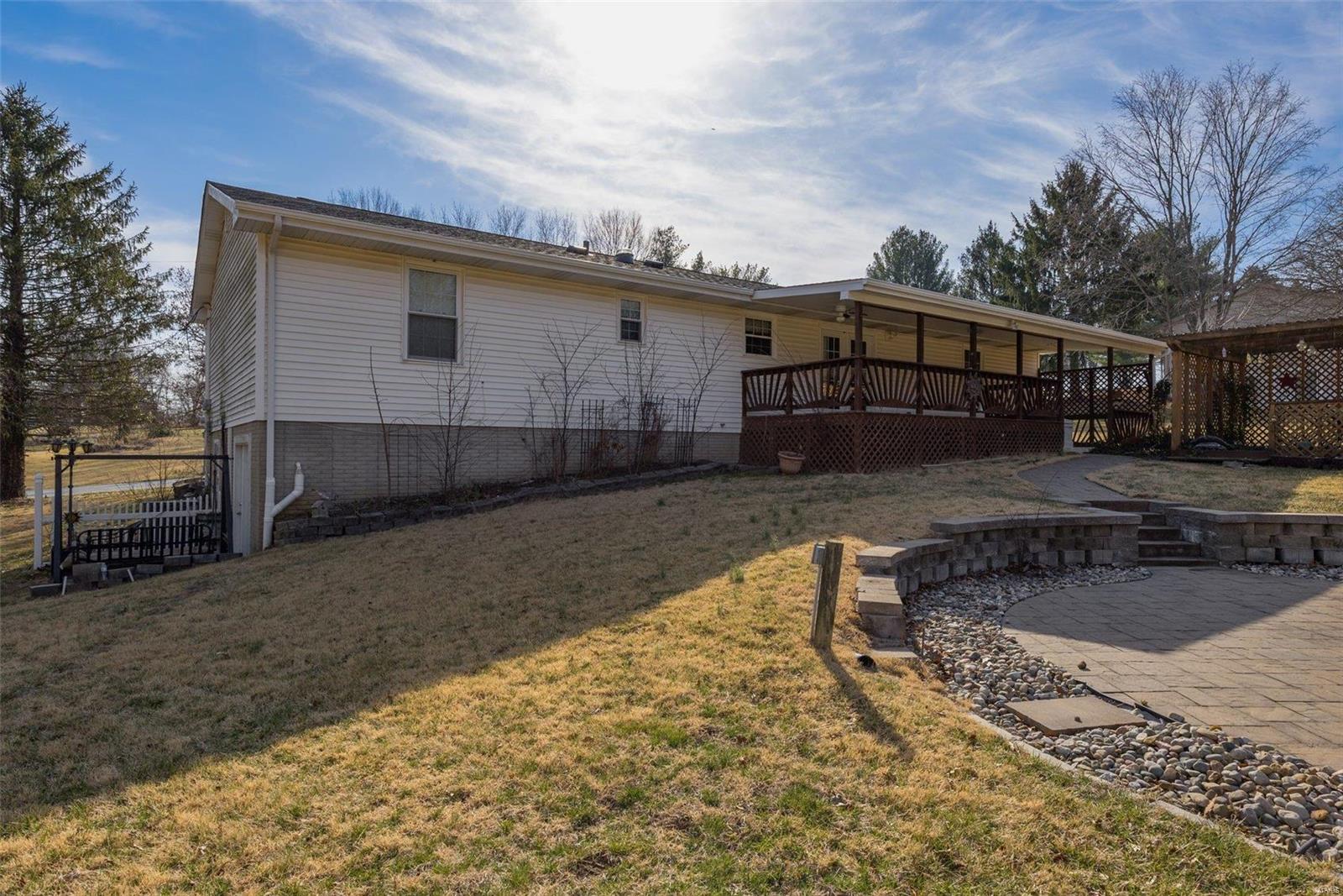 155 Pioneer Trail Property Photo 6