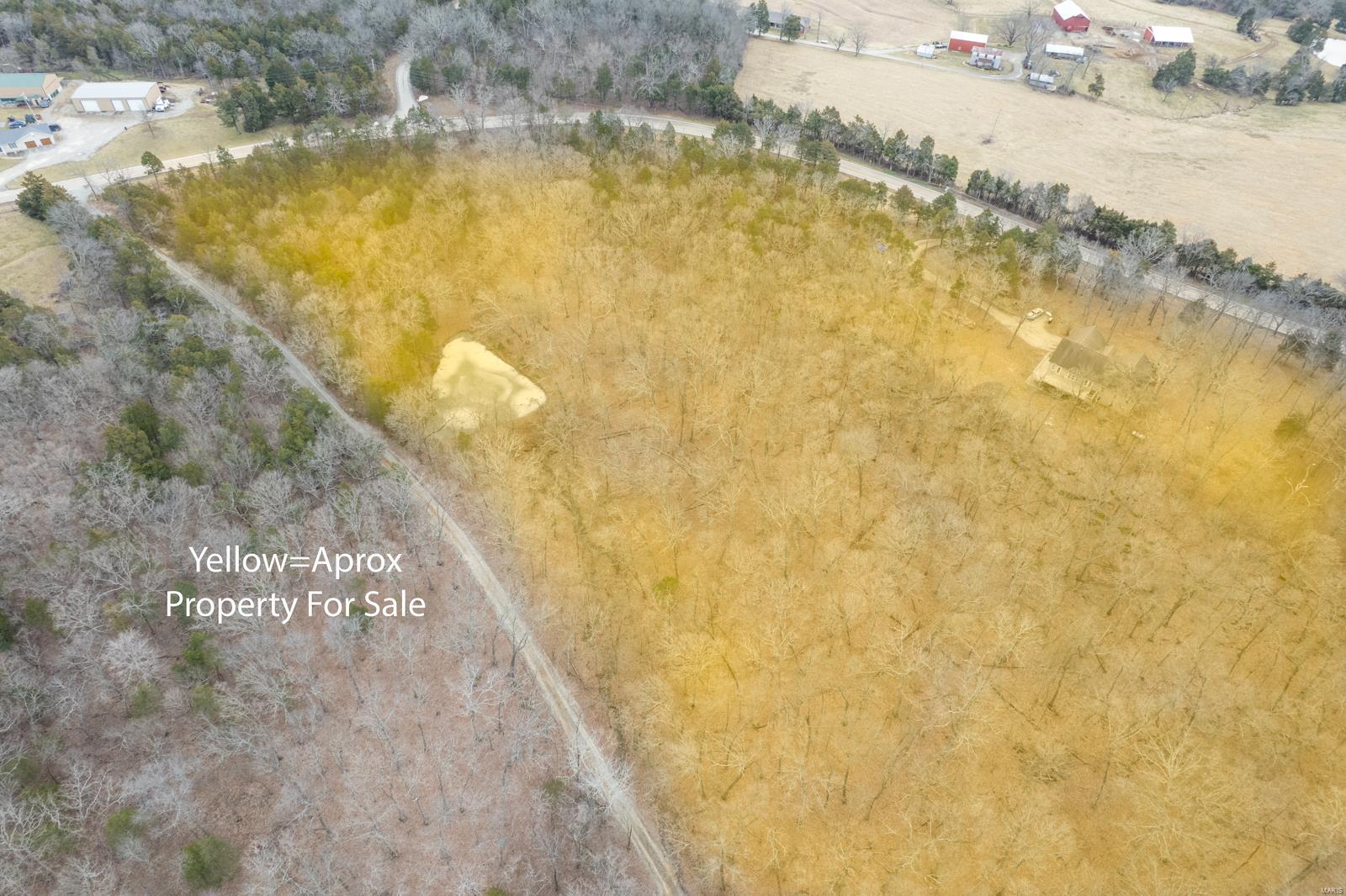 9911 State Route C Property Photo 4