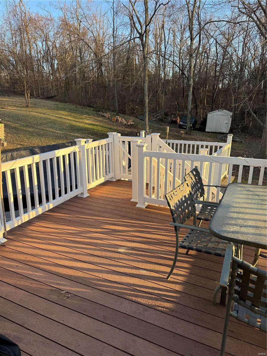 211 Tanglewood Drive Property Photo 10
