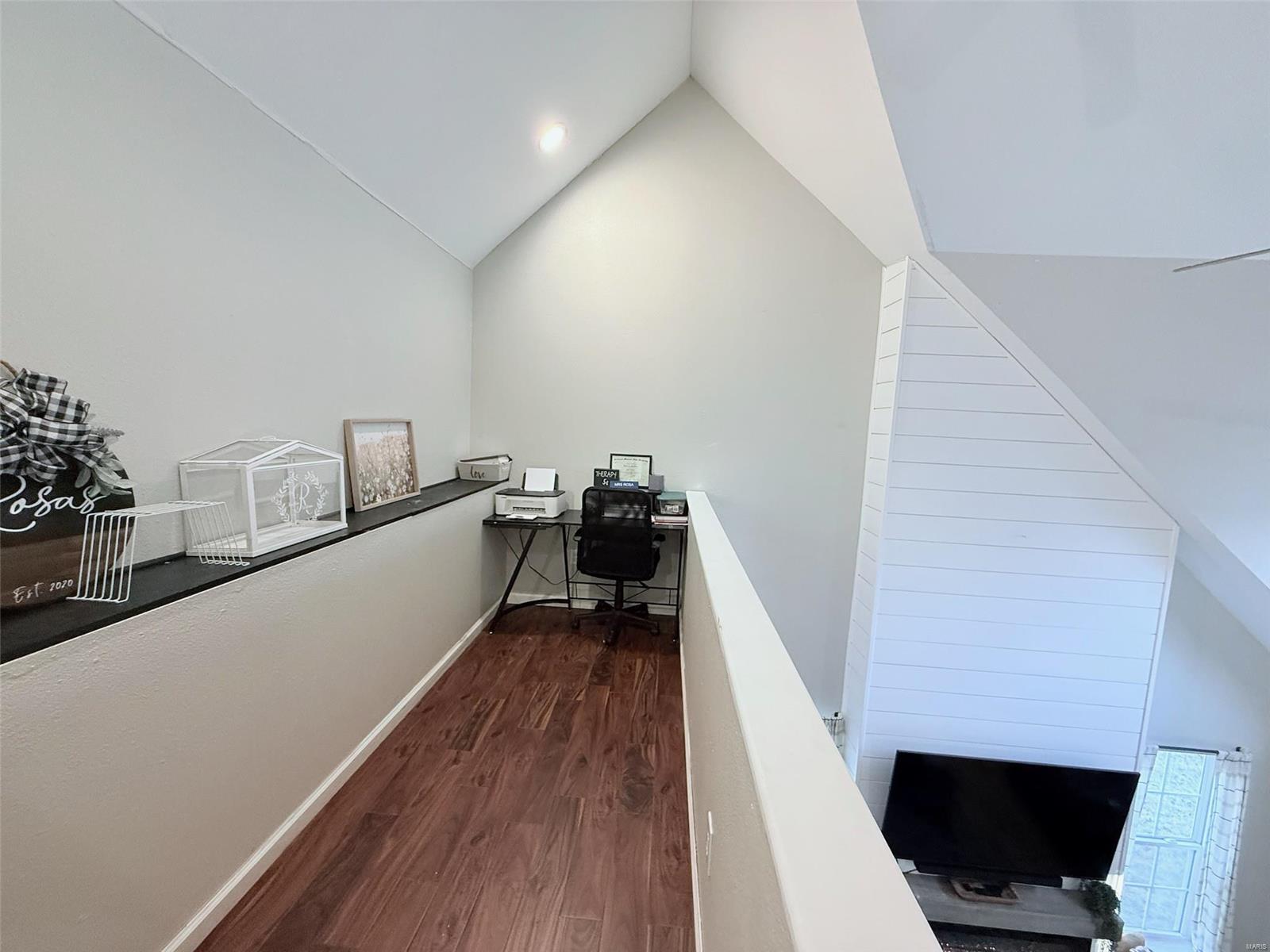 1808 Minda Rae Court Property Photo 31
