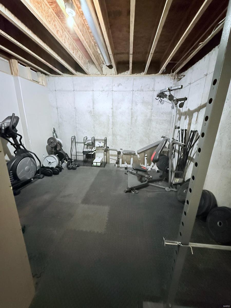 1808 Minda Rae Court Property Photo 33