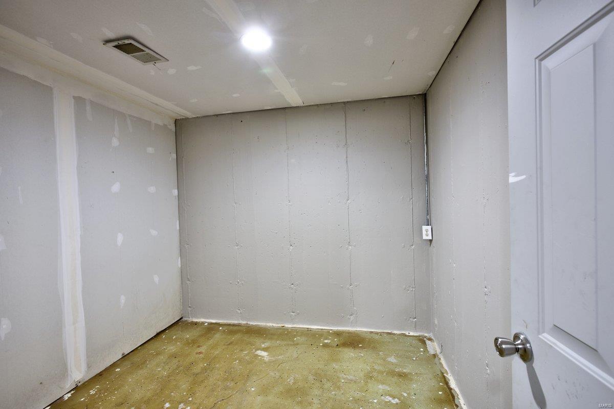 6619 Pawnee Drive Plat 20 Lot 13/14 Property Photo 23