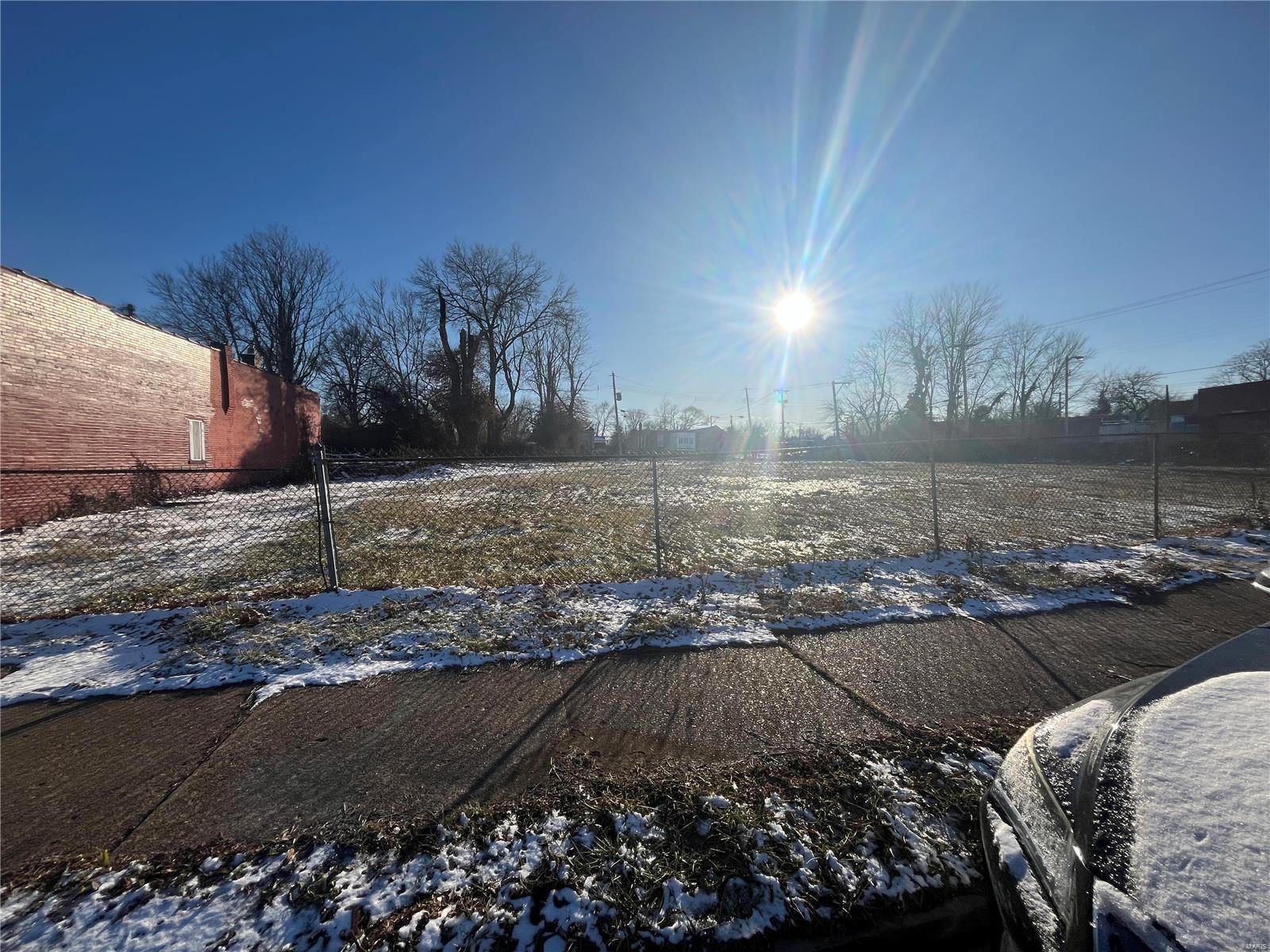 4654 Saint Louis Avenue Property Photo 4