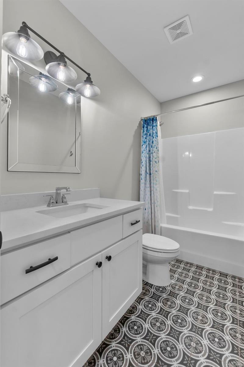 2658 Walden Boulevard Property Photo 31