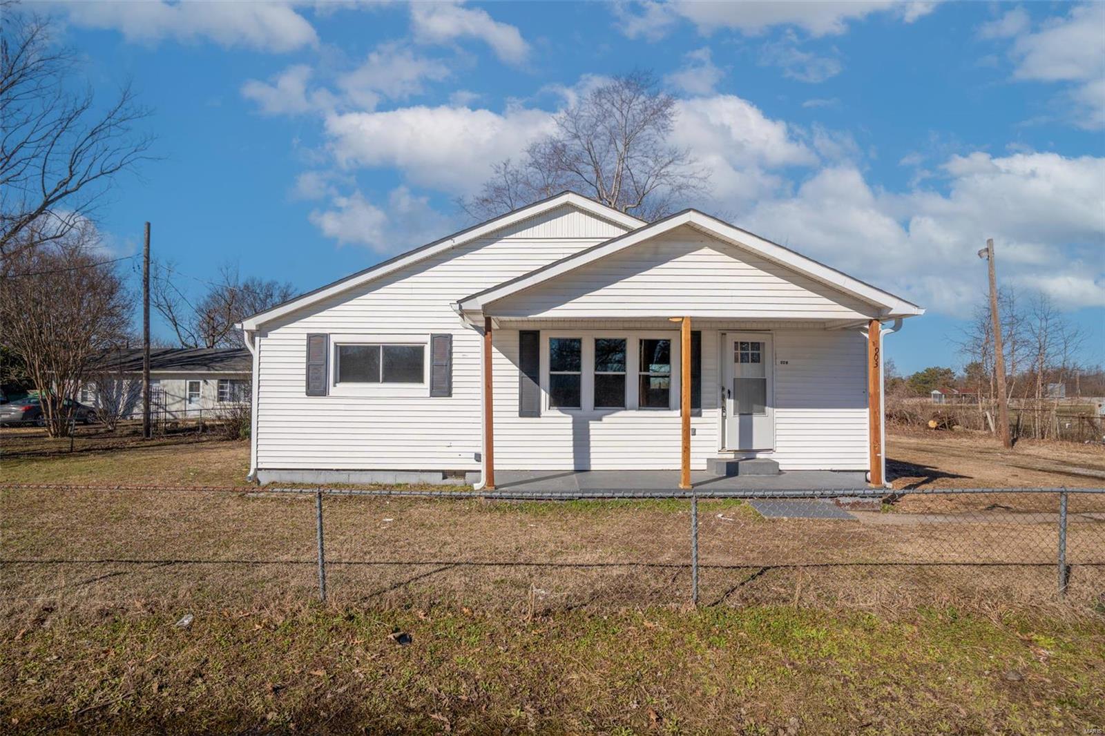 903 Victory Property Photo