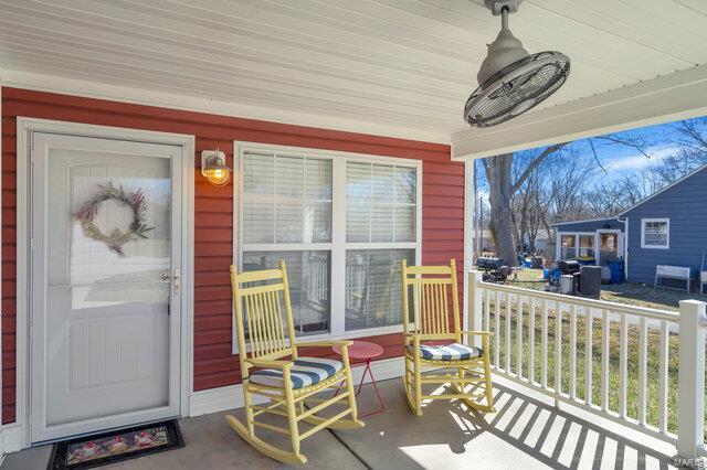 606 S Third Street Property Photo 5