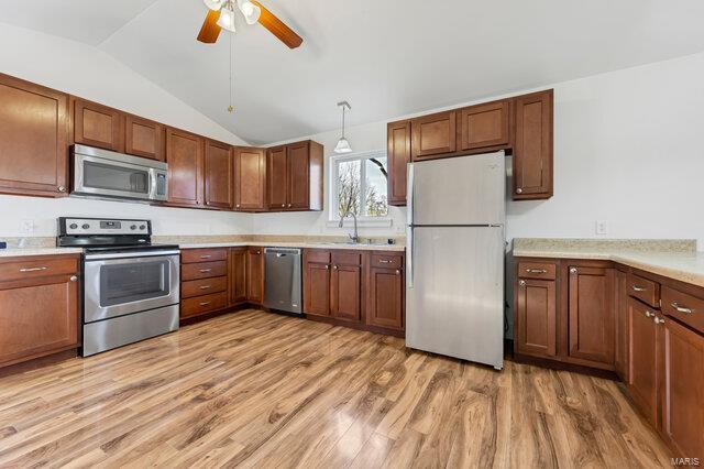 606 S Third Street Property Photo 10