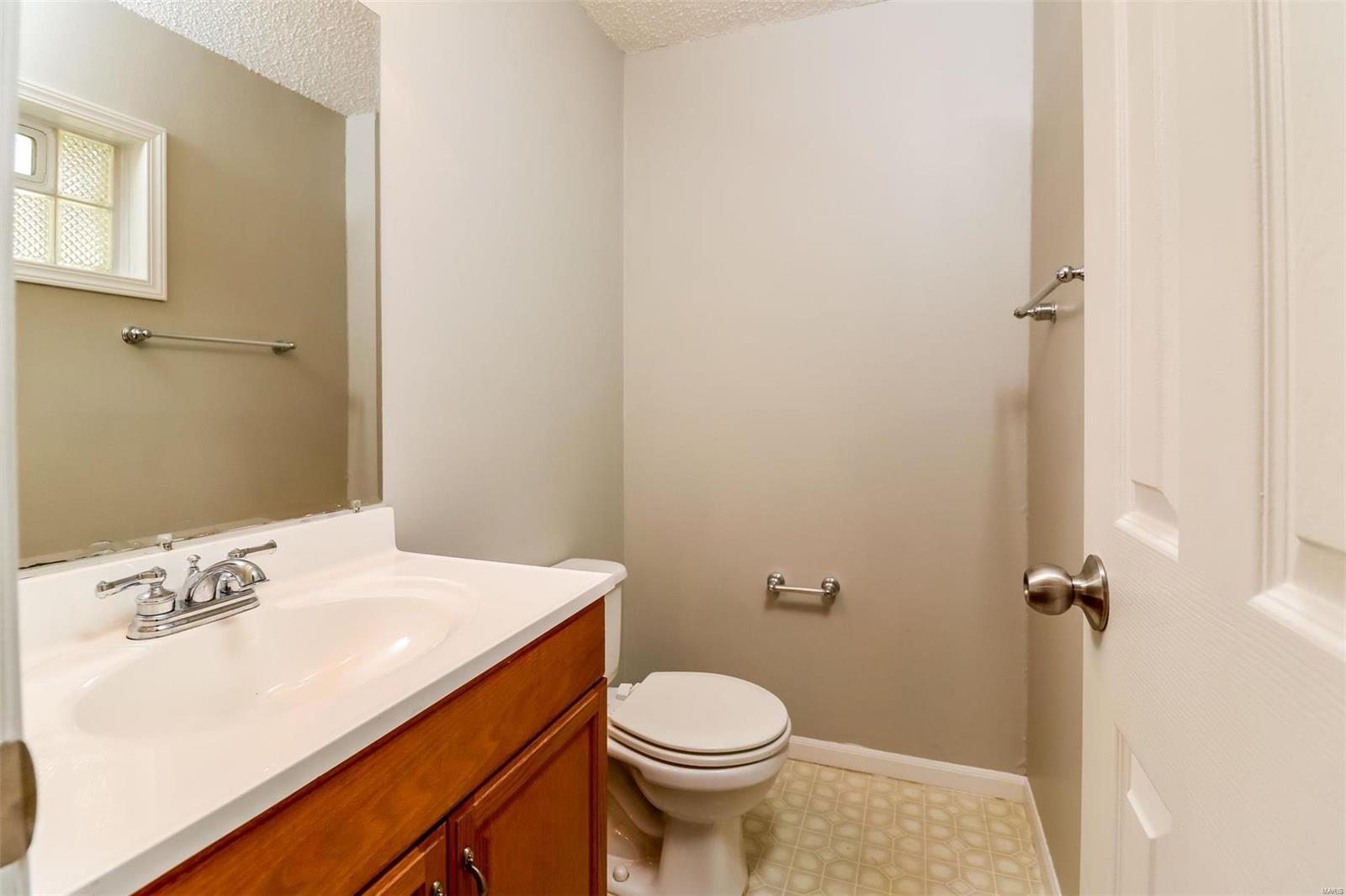 321 Green Jade Estates Drive Property Photo 13