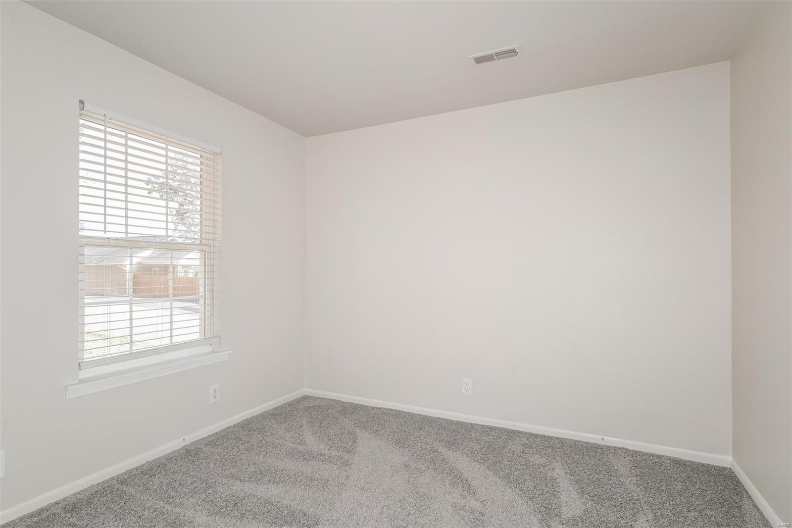 904 Summit Street Property Photo 13