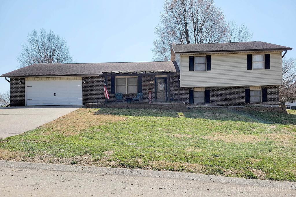 2579 Magnolia Avenue Property Photo 3