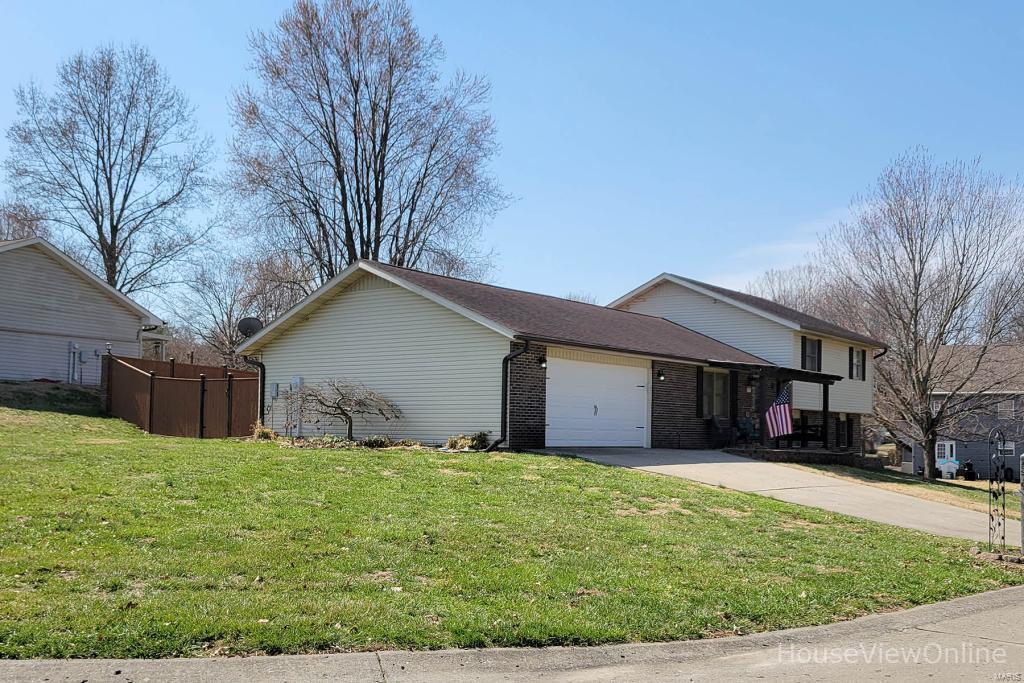 2579 Magnolia Avenue Property Photo 9