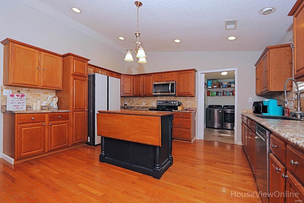 2579 Magnolia Avenue Property Photo 24