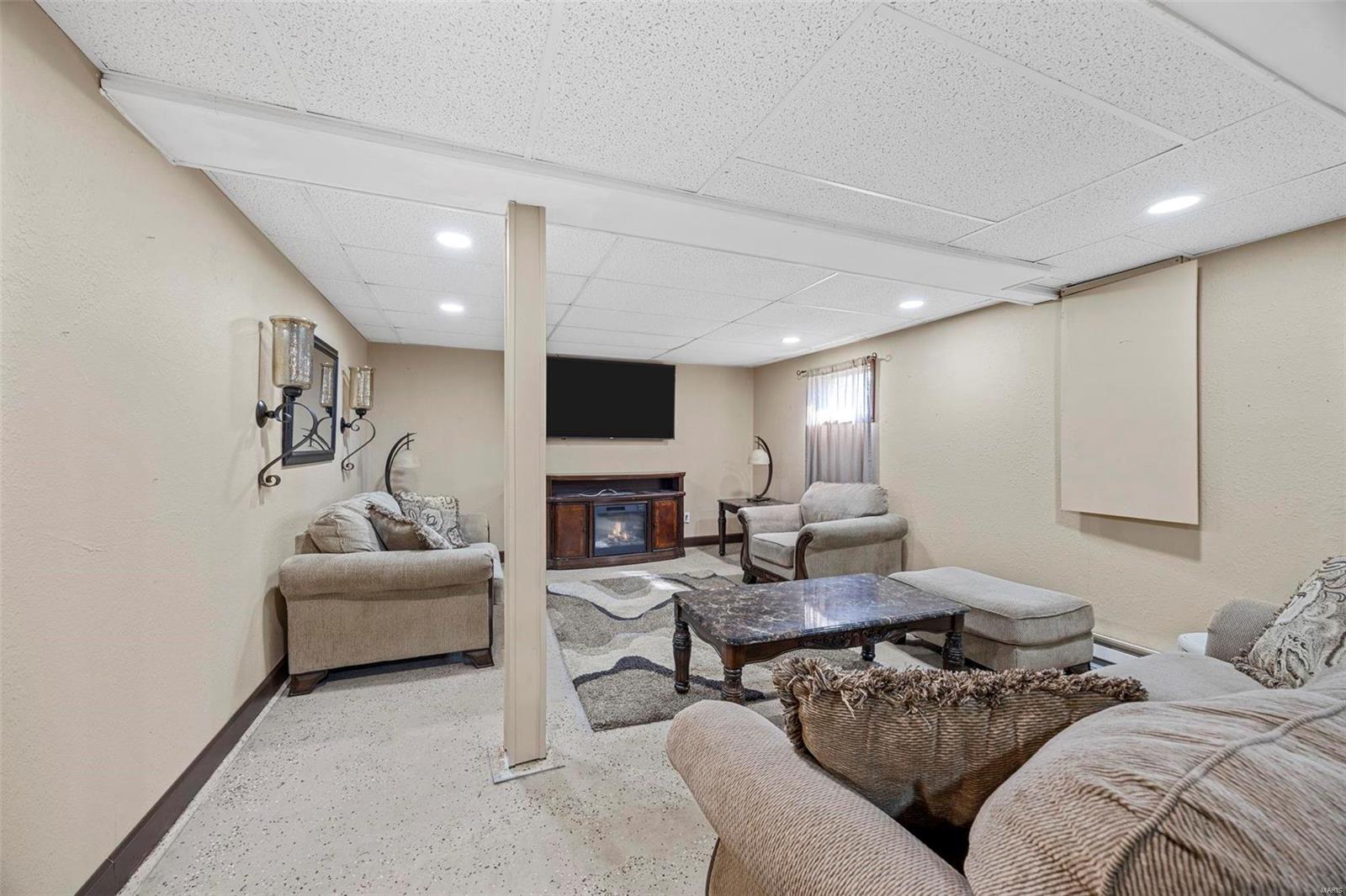45 Wedgewood Drive Property Photo 17