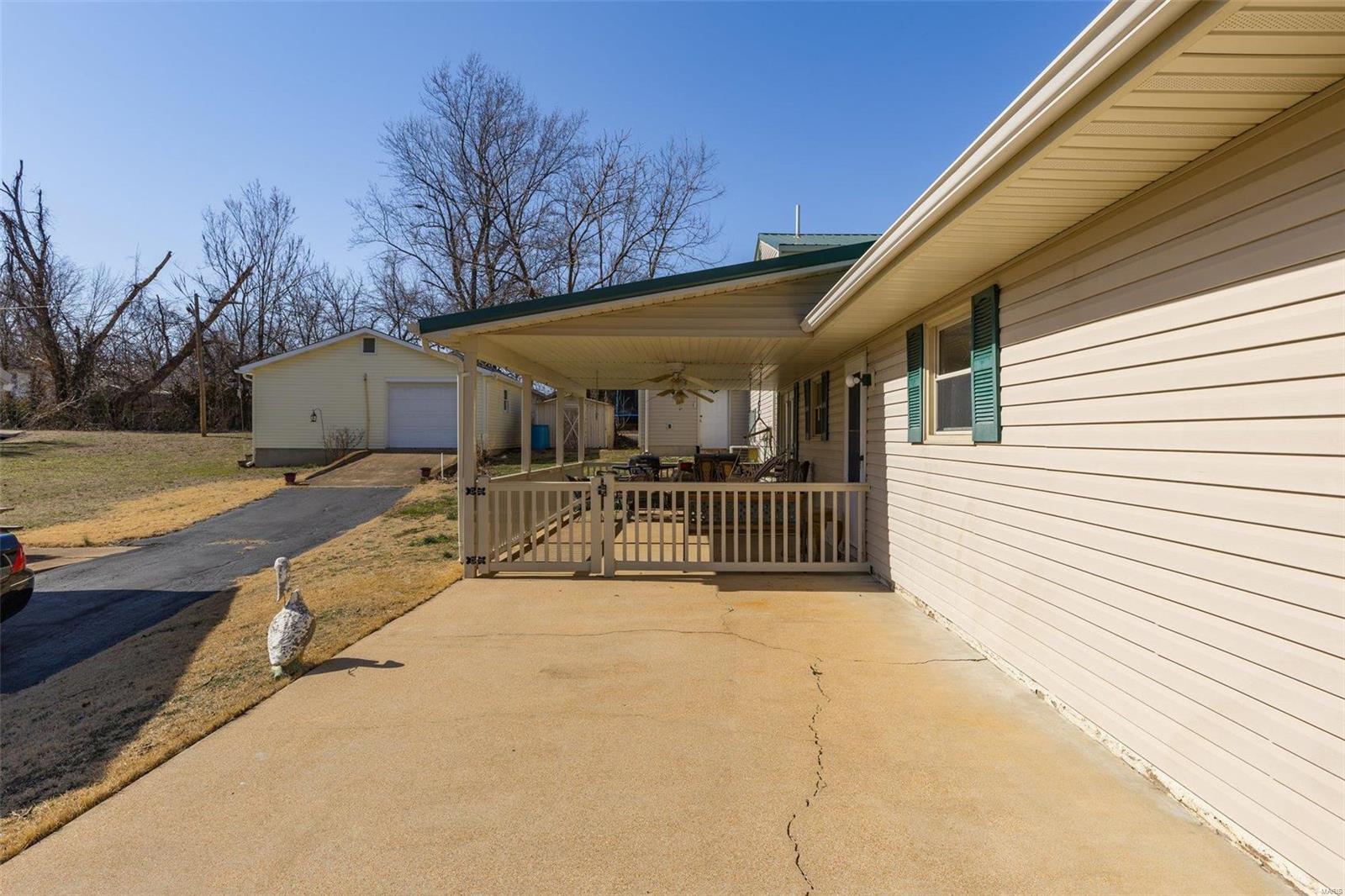 203 Shepard Street Property Photo 5