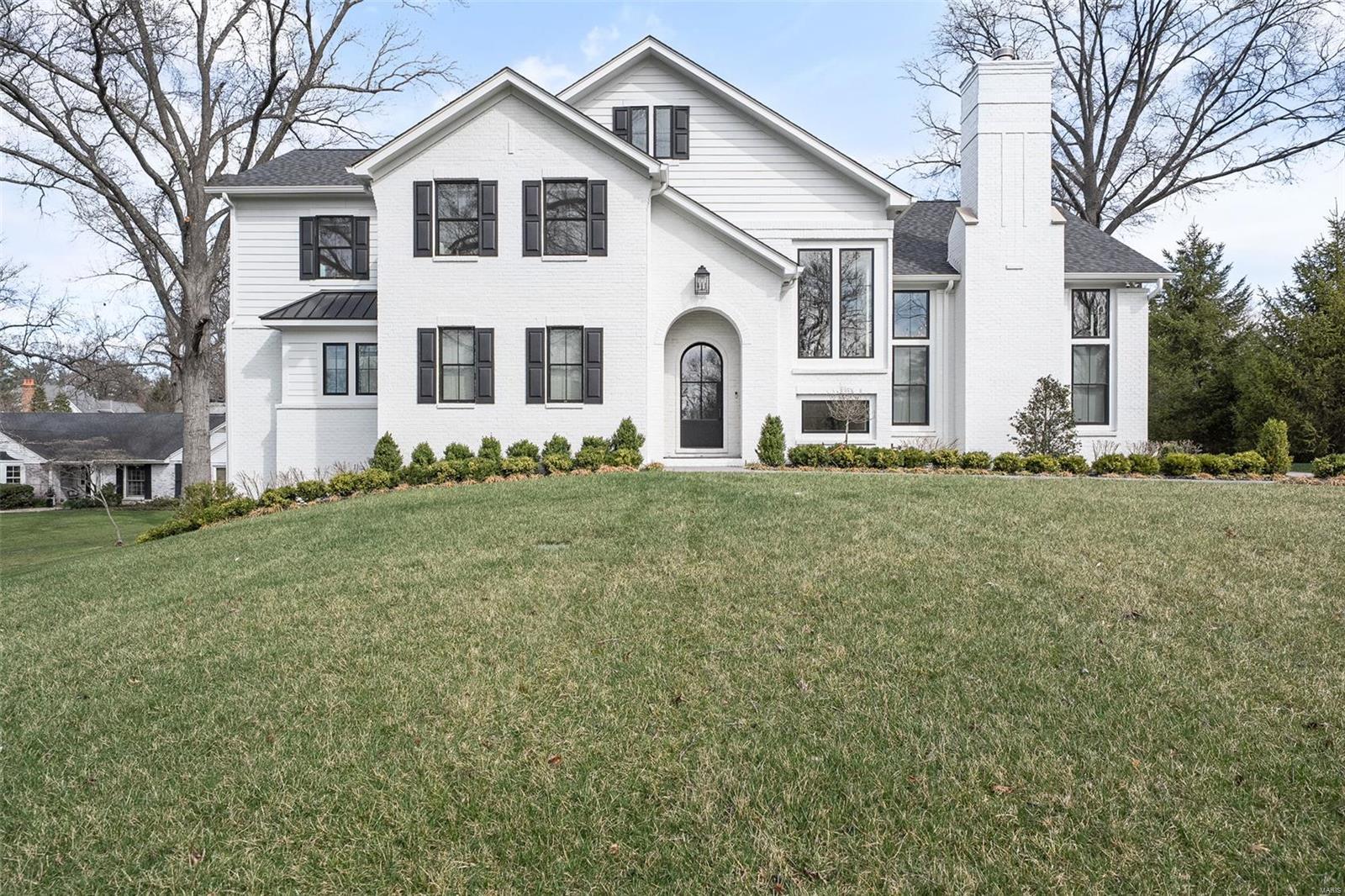 7 W Geyer Lane Property Photo