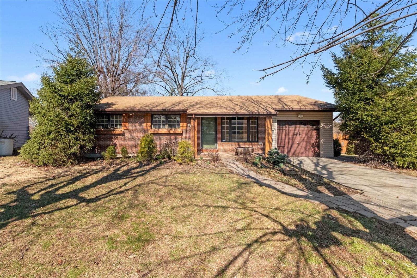 4735 Heberlie Drive Property Photo 1