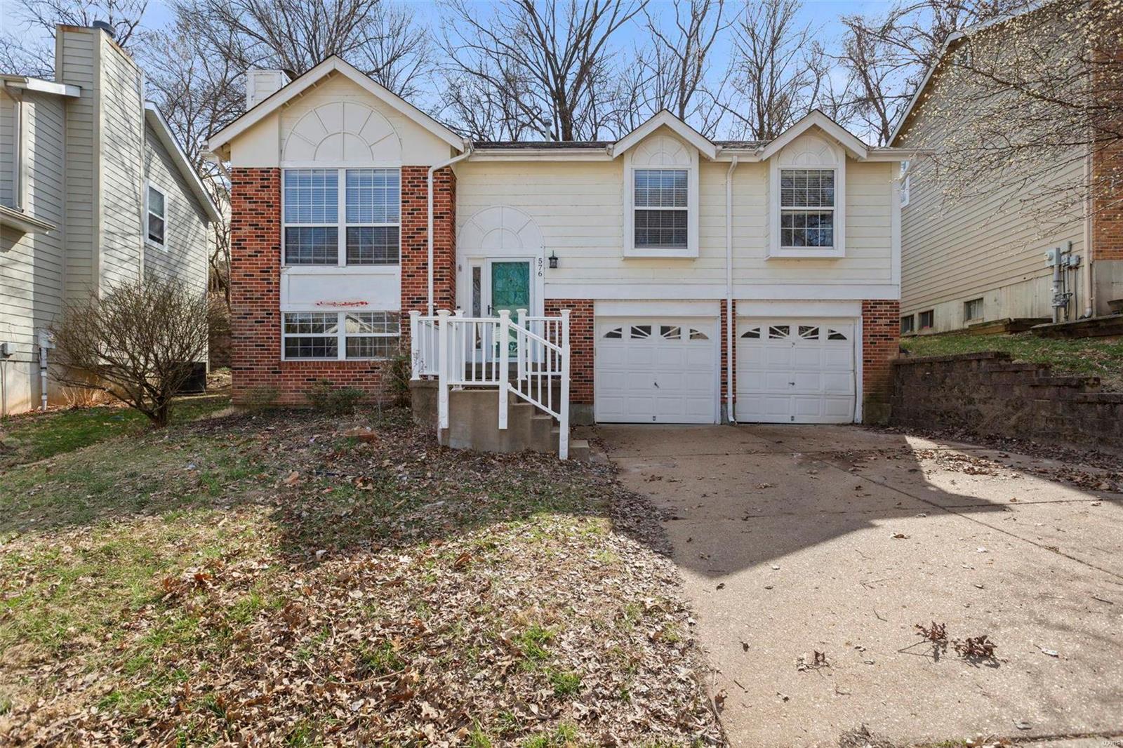 576 Woodlyn Crossing Property Photo