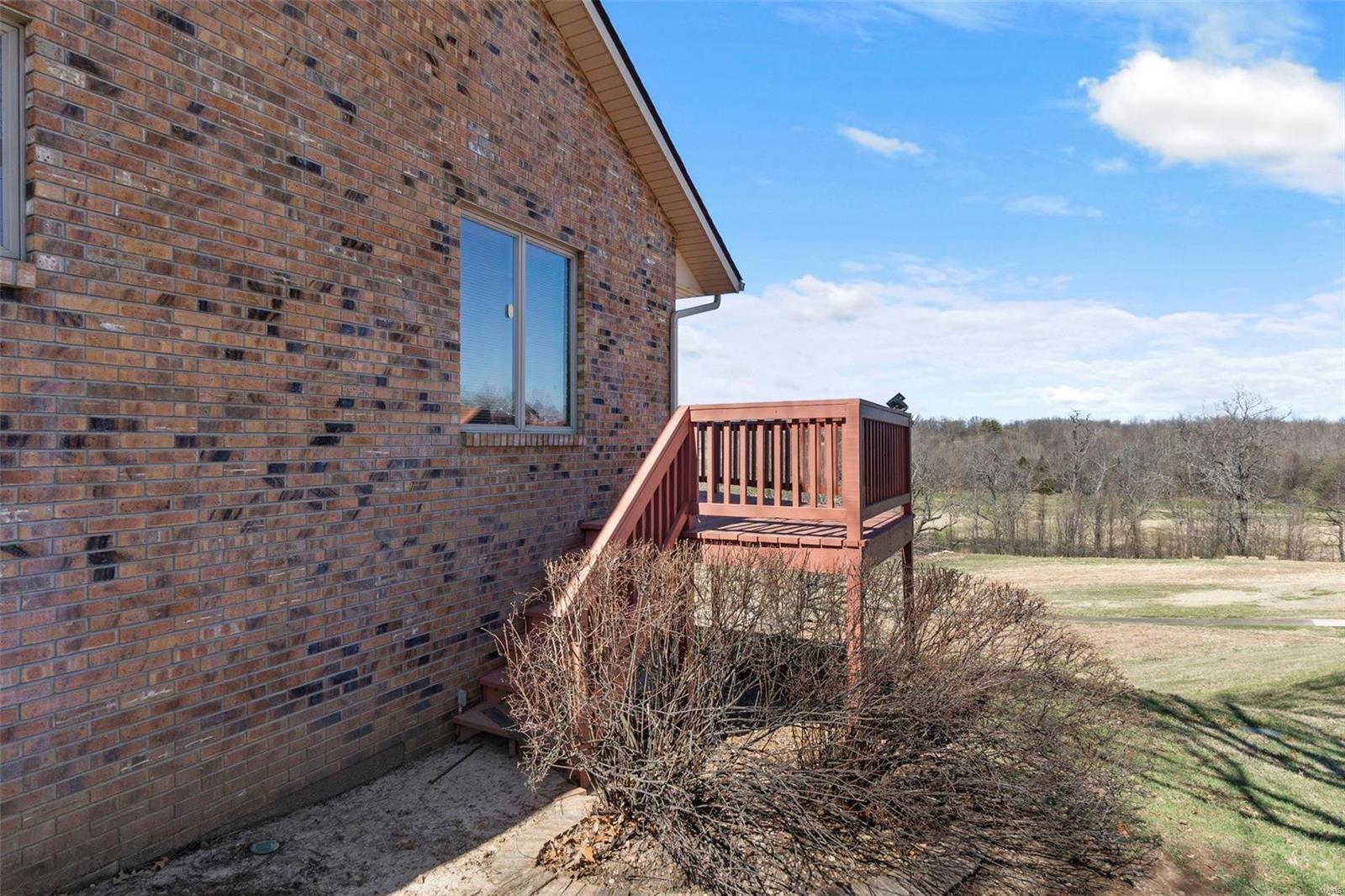 2218 Bent Creek Drive Property Photo 8