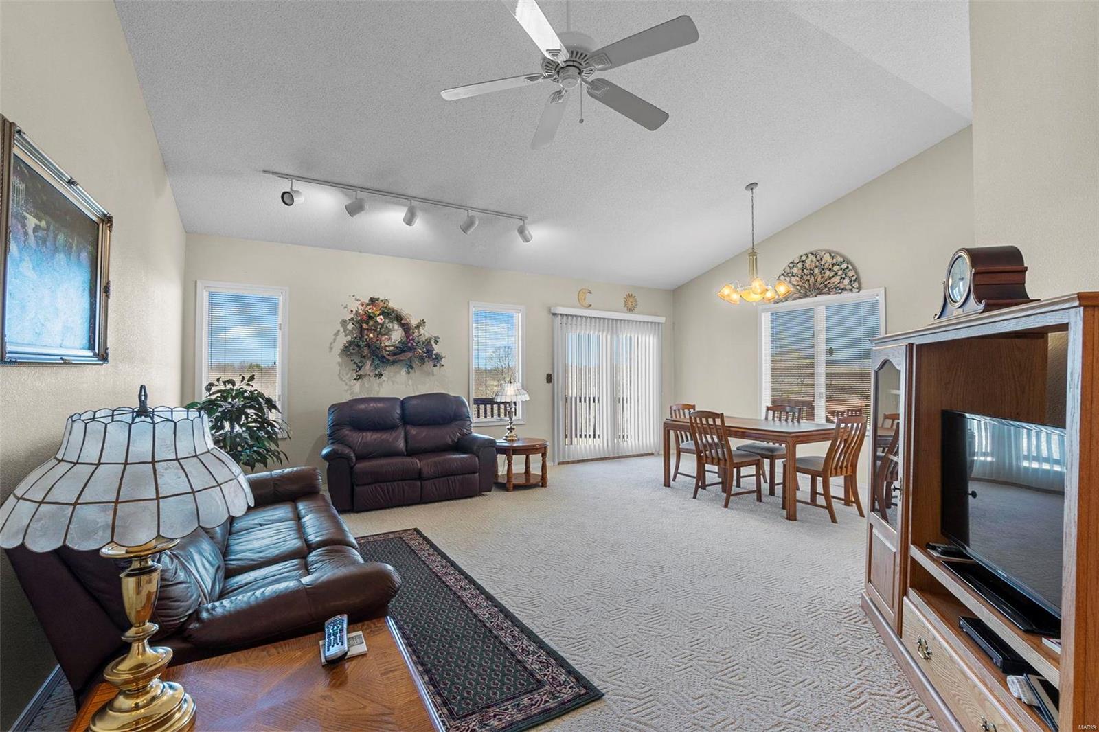 2218 Bent Creek Drive Property Photo 16