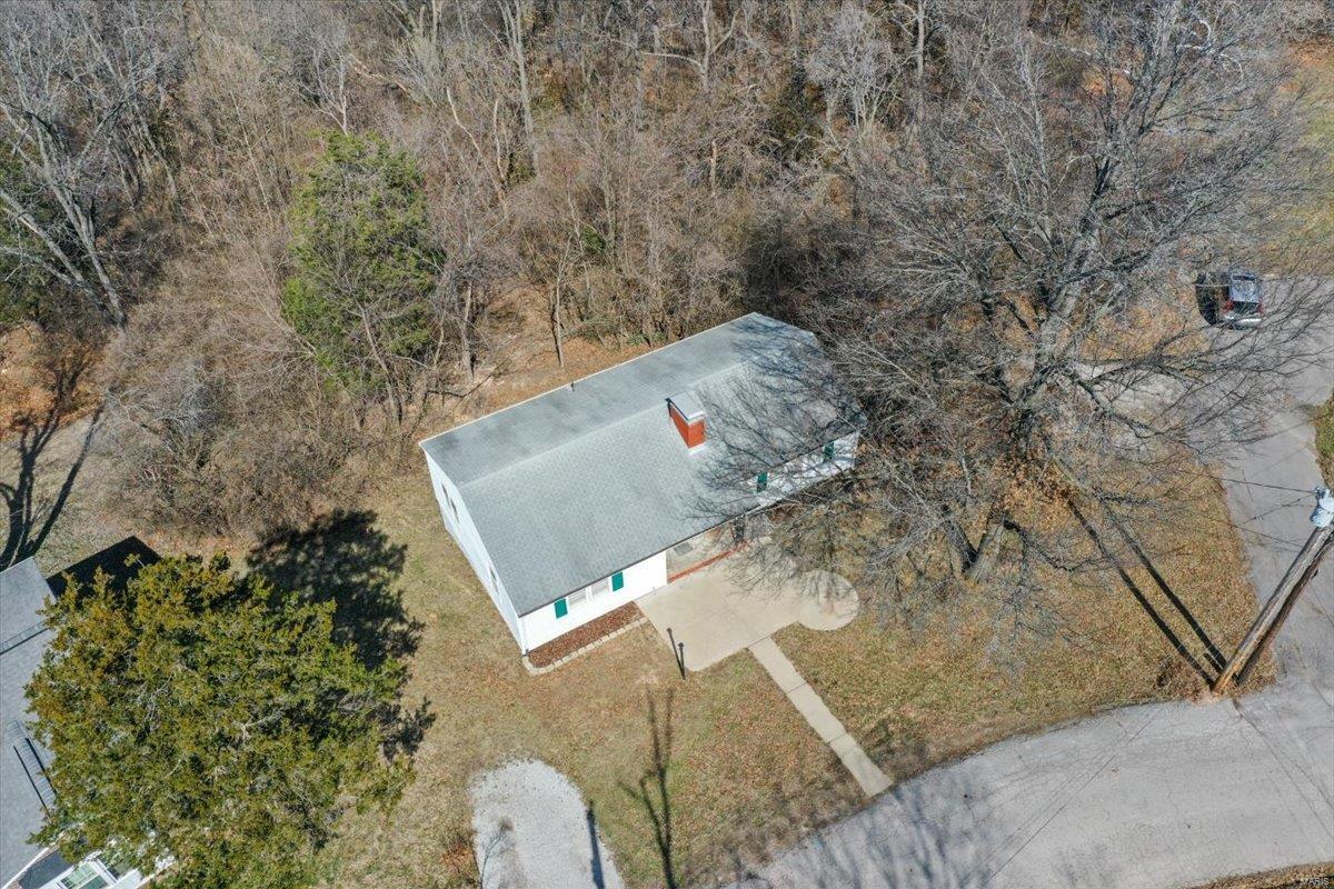 5713 Brackman Lane Property Photo 4