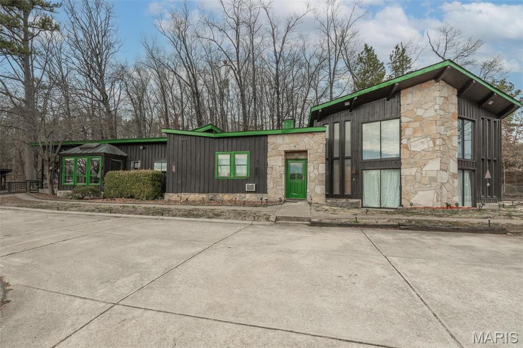 255 Wayne 406 Property Photo