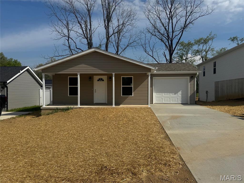 1566 Allenview Dr. Property Photo 1
