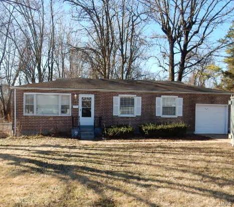 724 Kelvin Drive Property Photo 1