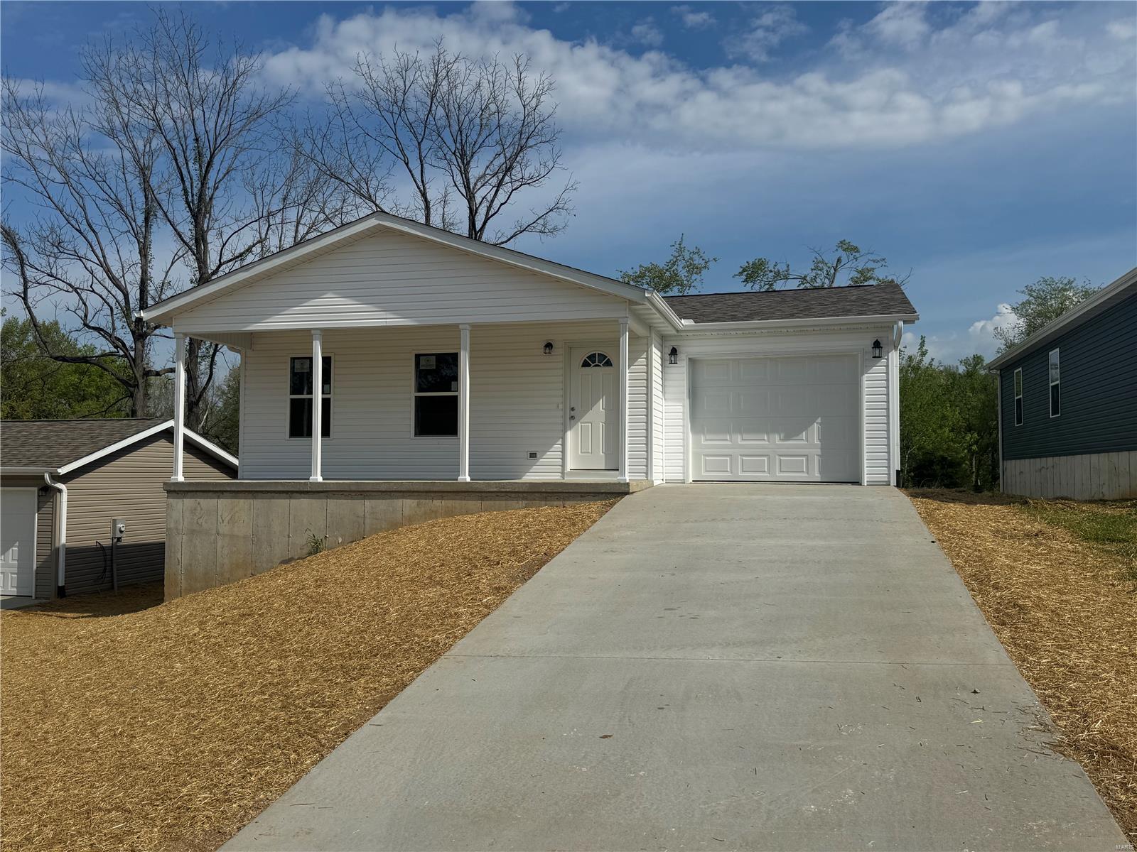 1398 Allenview Dr. Property Photo 10