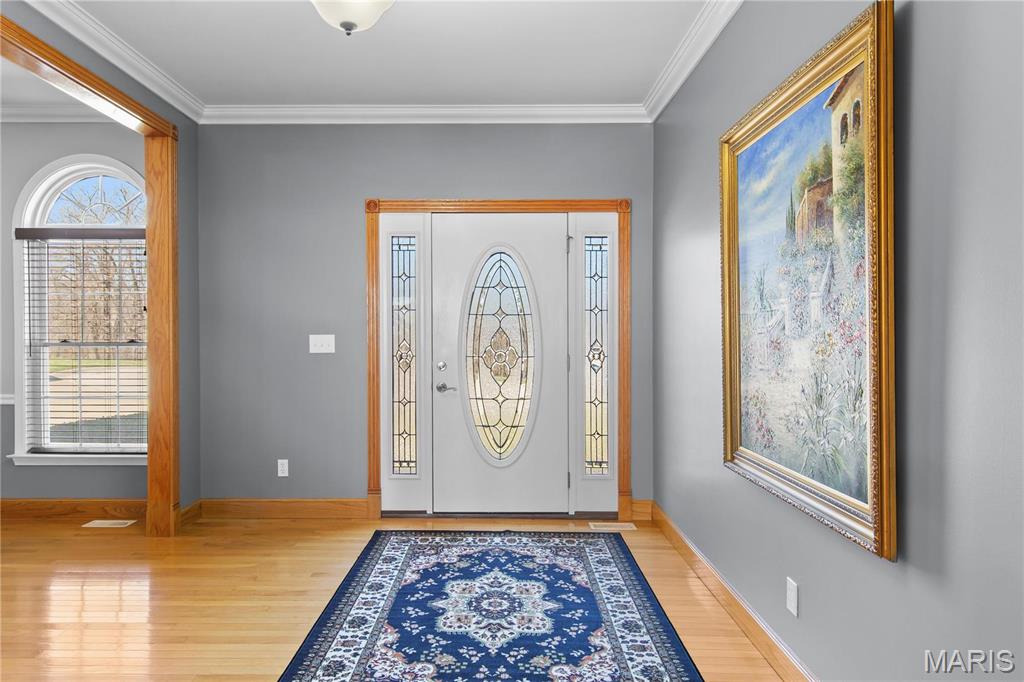 137 Crestview Drive Property Photo 3