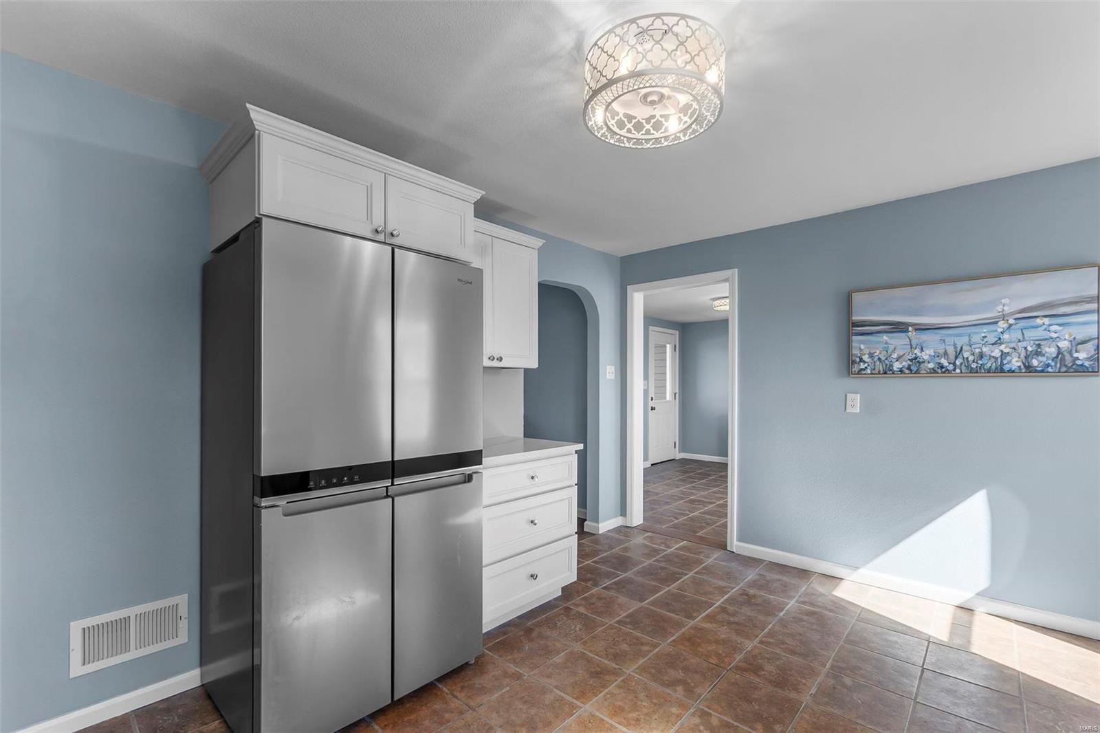 937 W Ste. Marie Street Property Photo 15