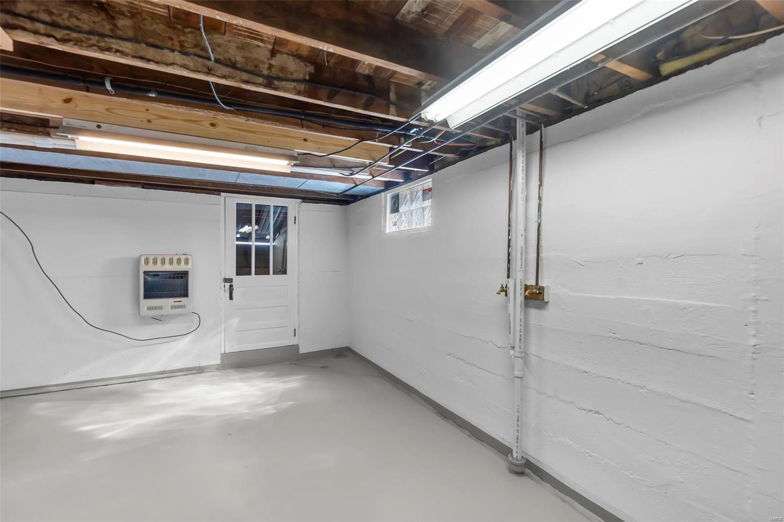 937 W Ste. Marie Street Property Photo 17