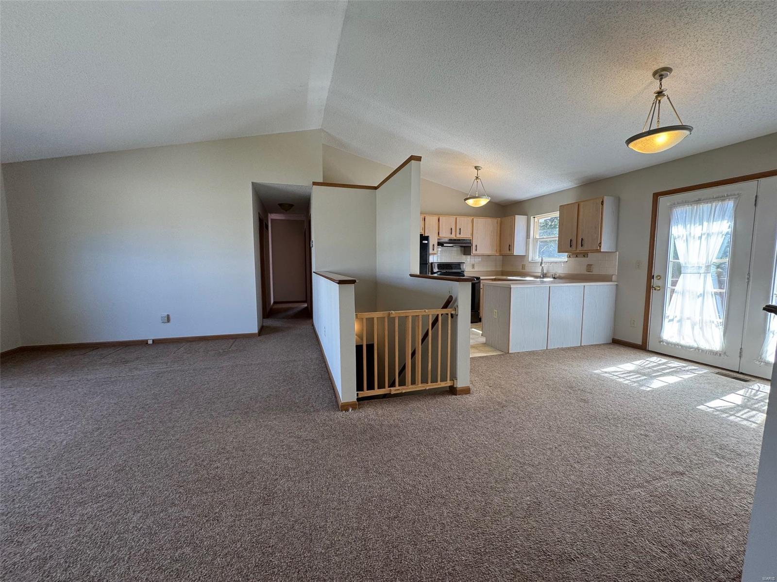 1624 Yesterday Way Property Photo 3