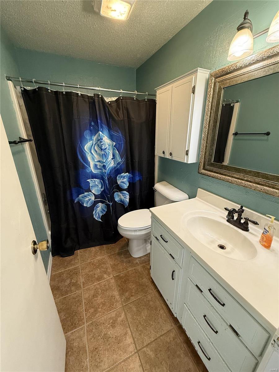 208 Richardet Street Property Photo 23