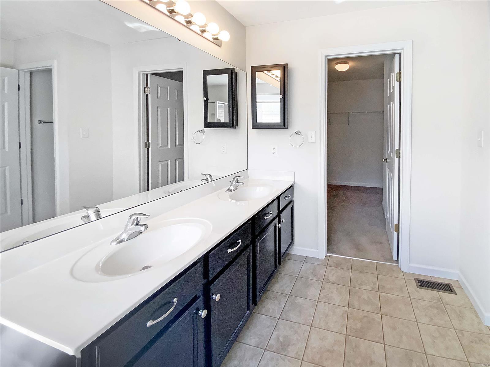1058 Maywood Drive Property Photo 18
