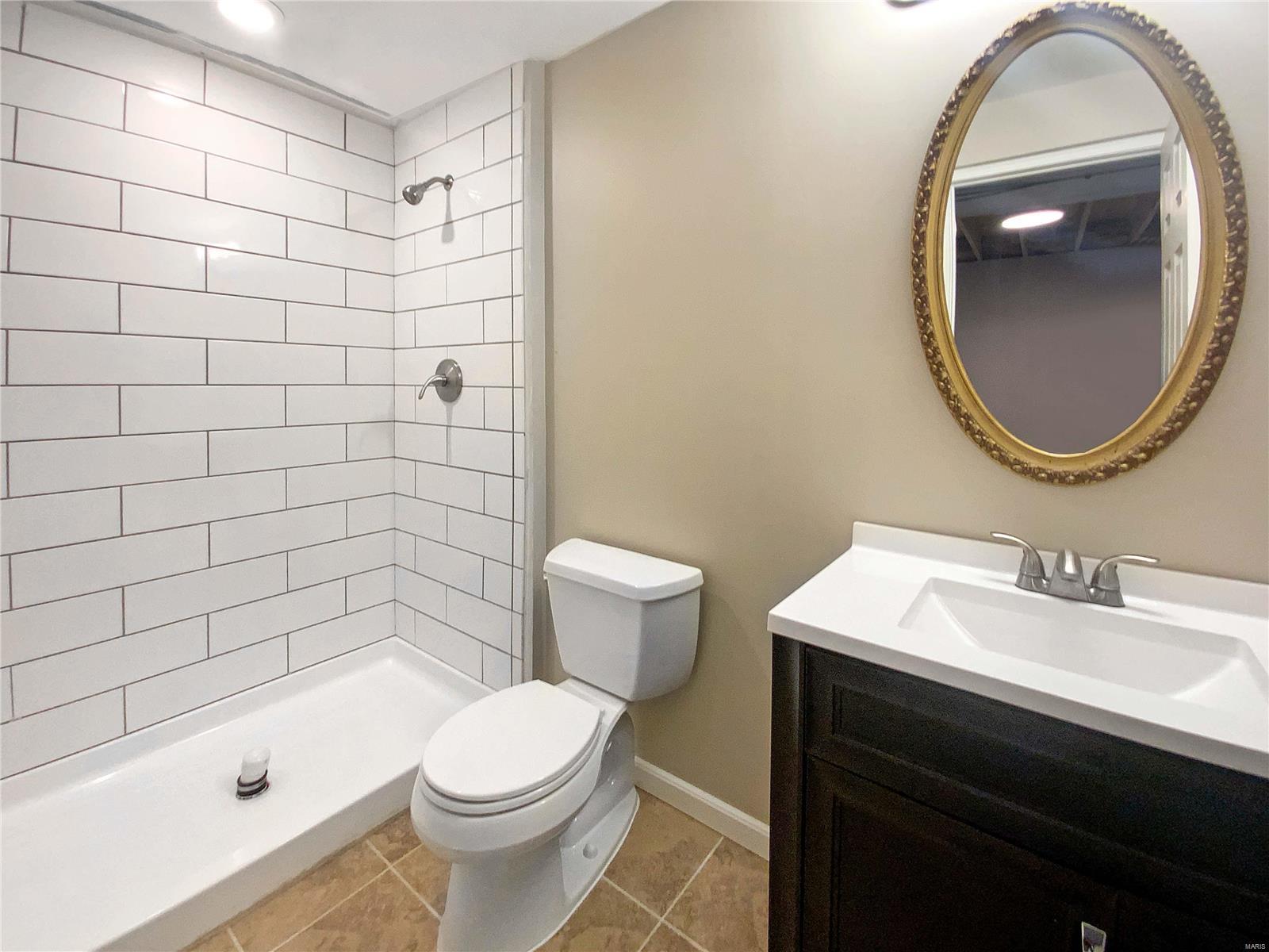 1058 Maywood Drive Property Photo 23