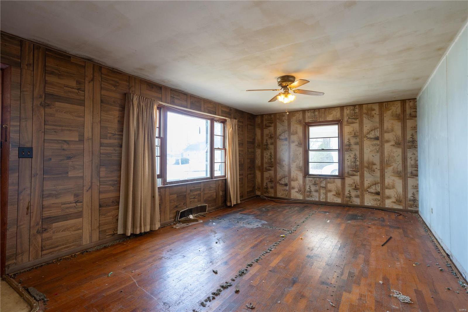 704 N 6th Street Property Photo 5