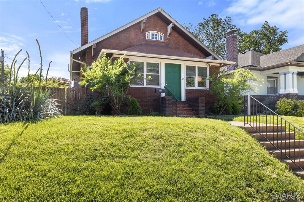 2128 Mccausland Avenue Property Photo 1