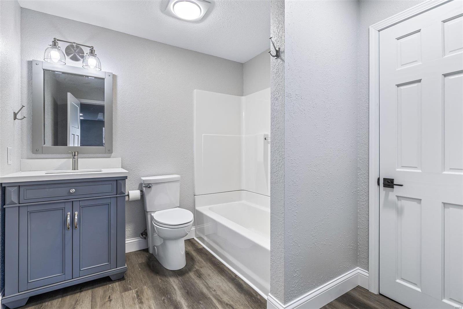 13060 Orchard Park Lane Property Photo 43