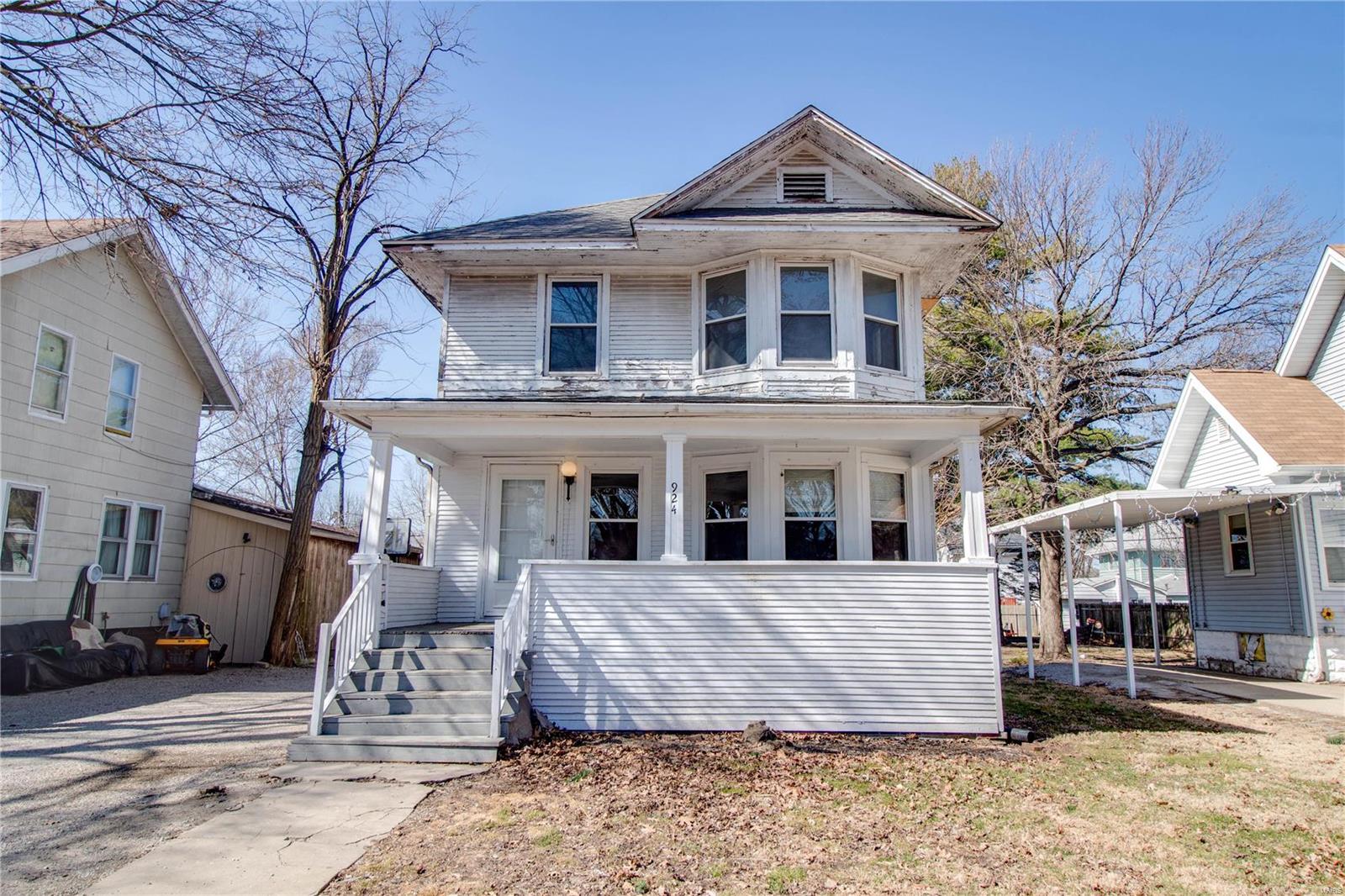 924 Johnson Street Property Photo