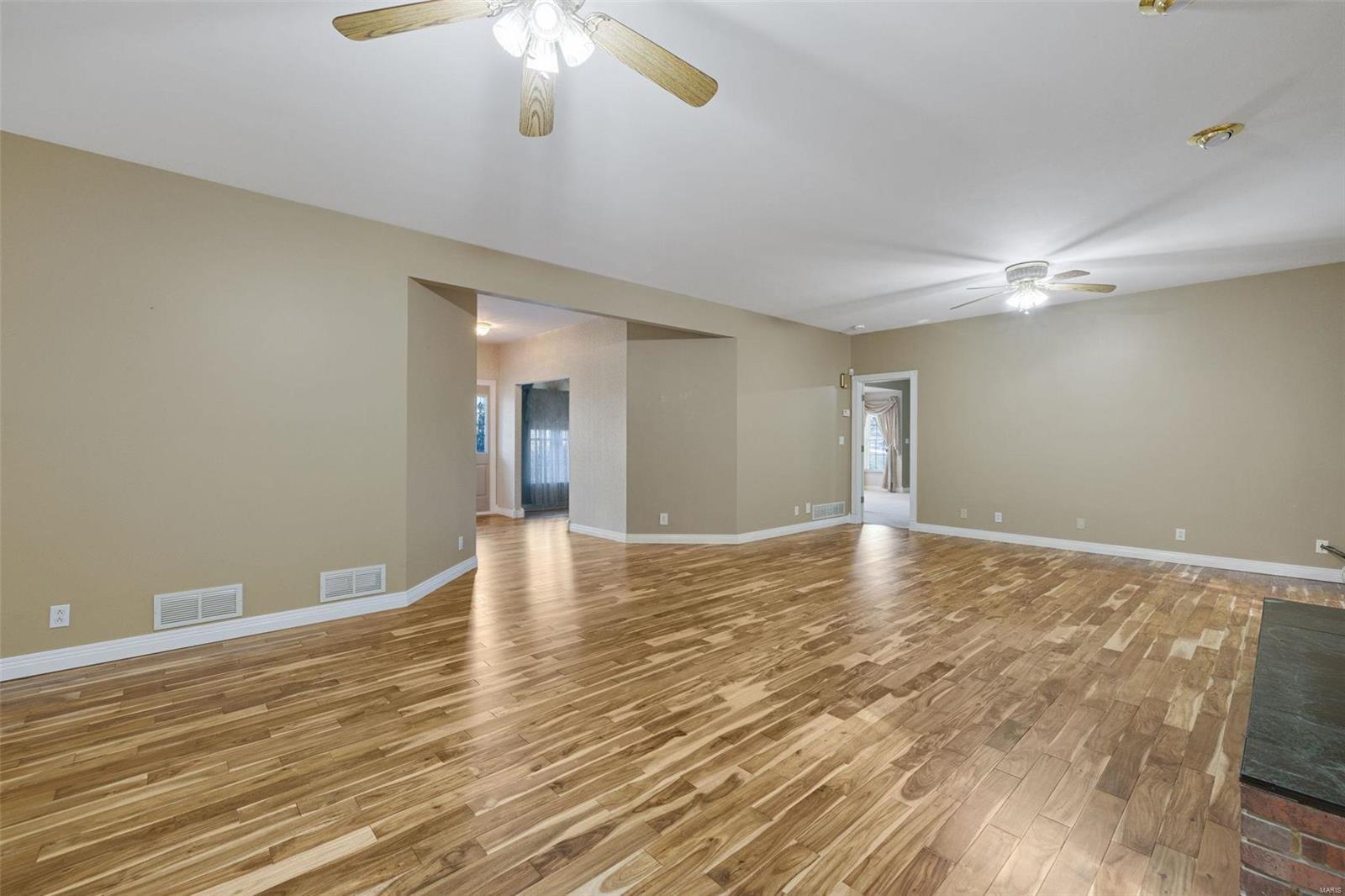 1736 Debra Lane Property Photo 19
