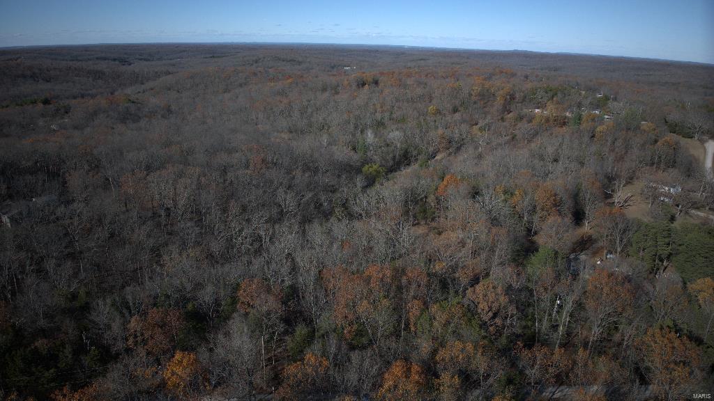 1015 King Arthur Court Property Photo 5