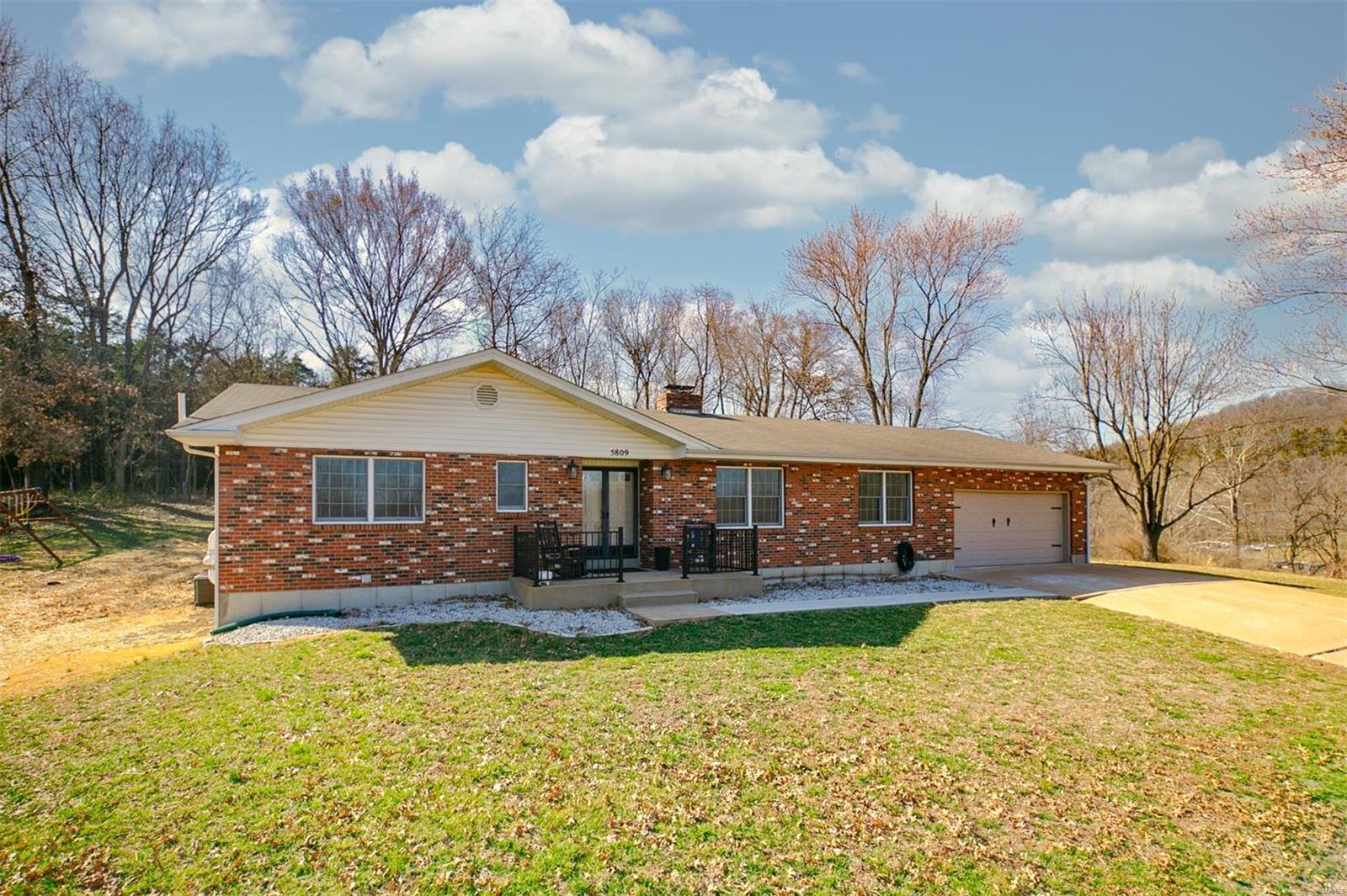 5809 Runnymede Place Property Photo 1