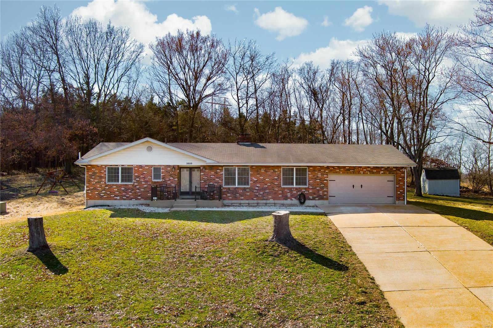 5809 Runnymede Place Property Photo 2