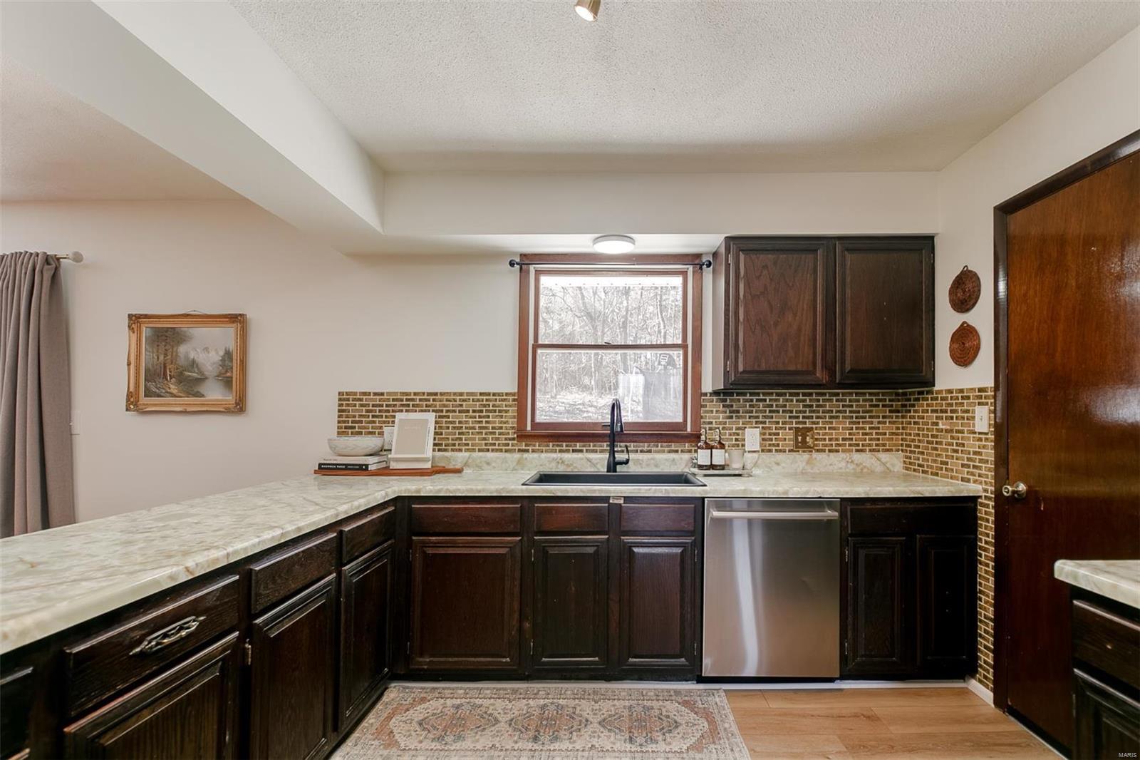 5809 Runnymede Place Property Photo 7
