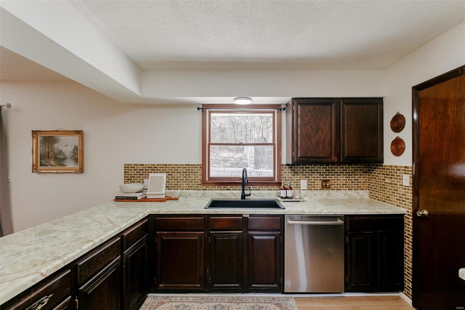5809 Runnymede Place Property Photo 9