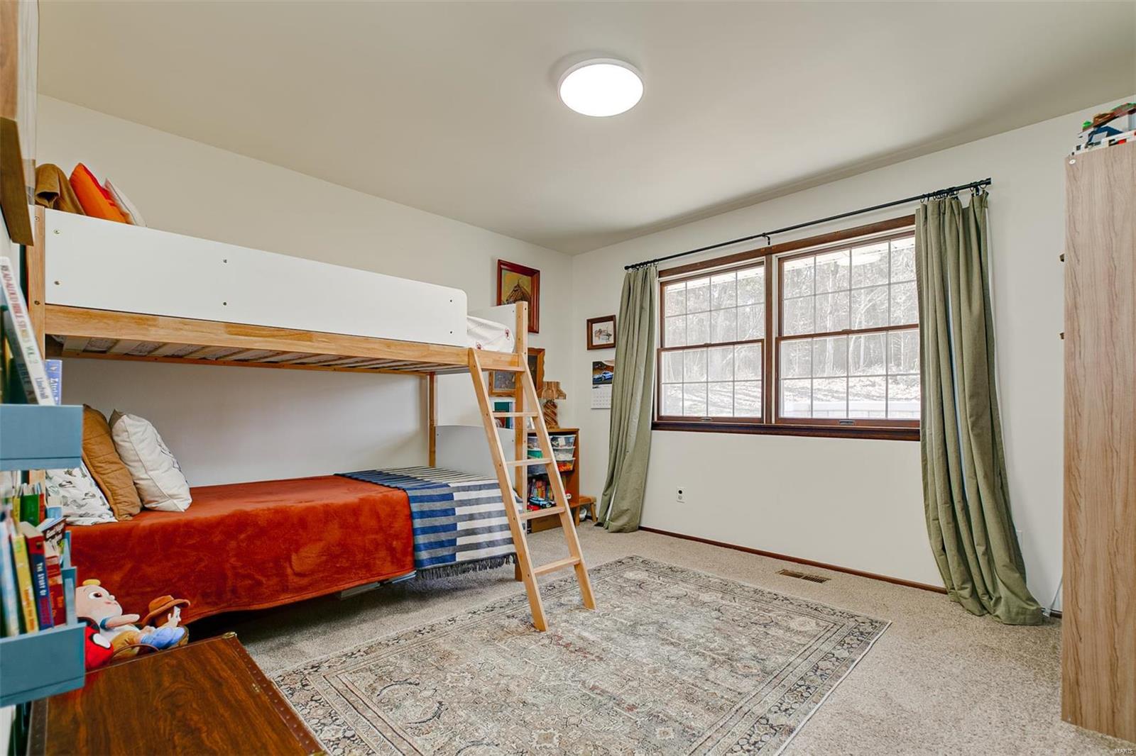 5809 Runnymede Place Property Photo 19